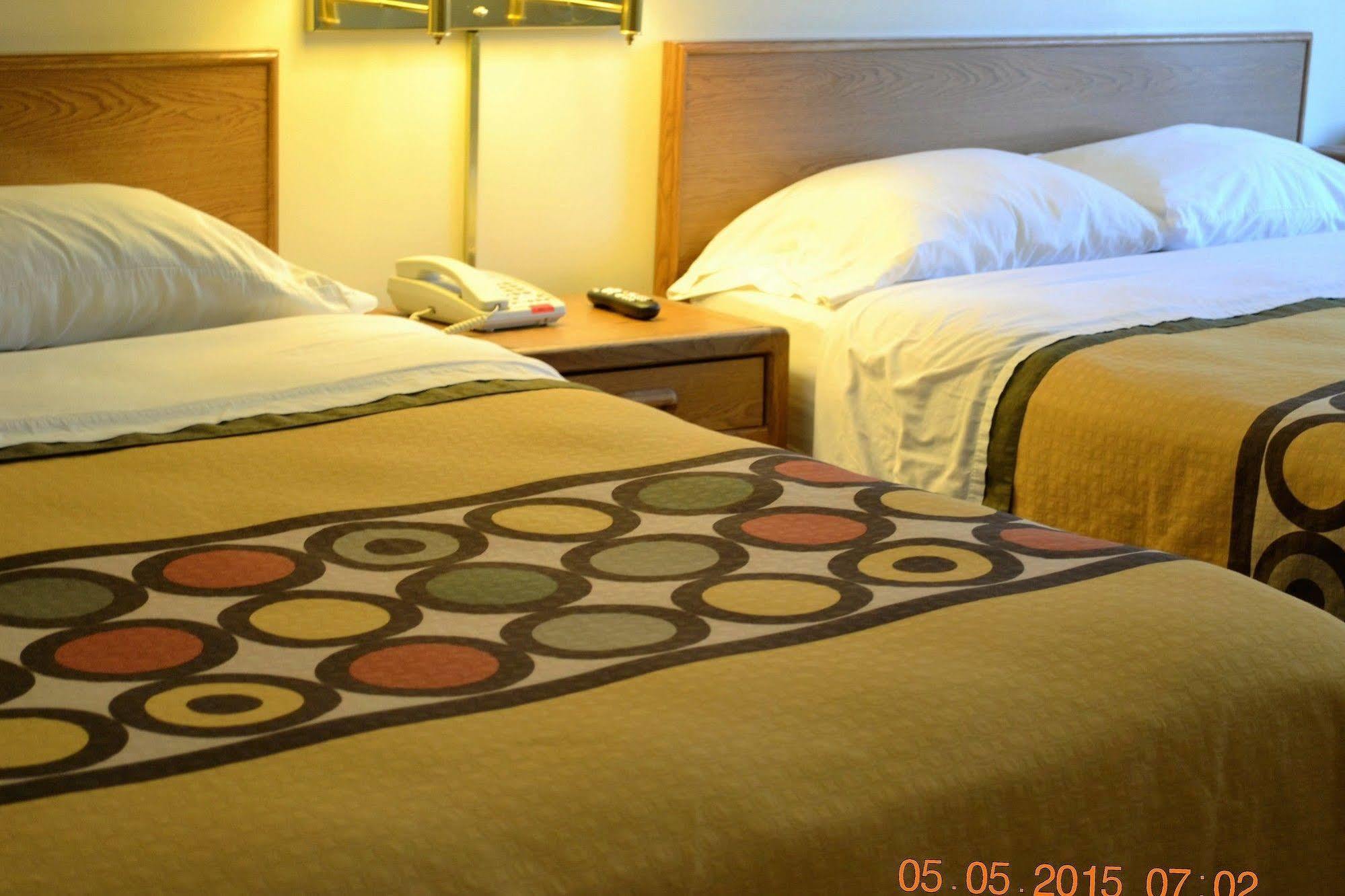 Brookshire Inn Inez ภายนอก รูปภาพ